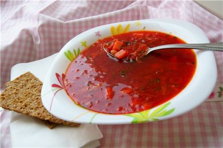 Rețeta Borsch pas cu pas detaliată