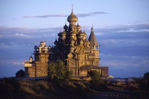 Bisericile de lemn din Rusia și caracteristicile lor, serverul arheologiei est-europene