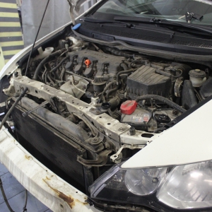 Diagnosticarea, repararea motorului Honda Civic în rețeaua centrelor de îngrijire a autovehiculelor