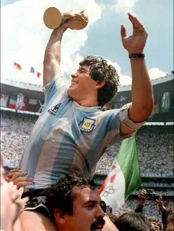 Diego maradona mare și teribil