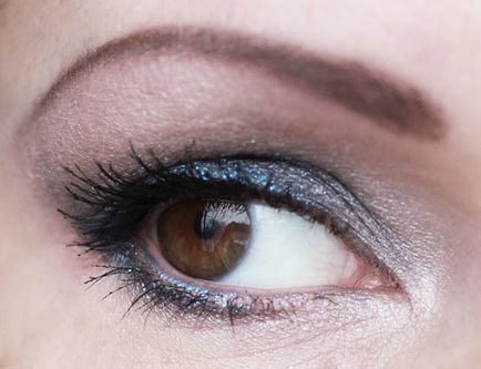 Belső - Beauty tip fekete tinta a valódi füstös szemét Bobbi Brown