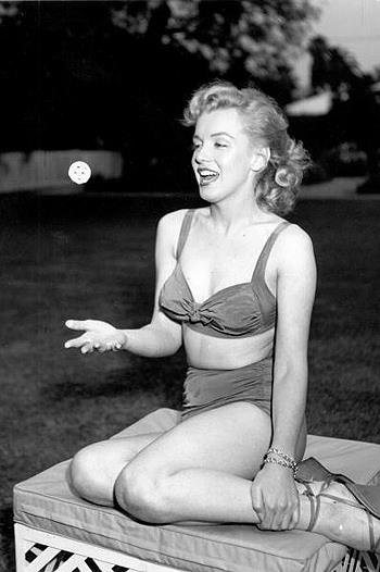Testarea cu lapte și ouă crude a dietei legendare a lui Marilyn Monroe, o bârfă