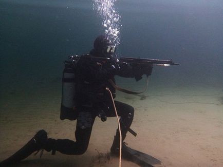 Як і де готують водолазів