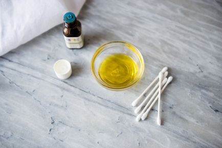 Cum să folosiți ulei de măsline în scopuri cosmetice