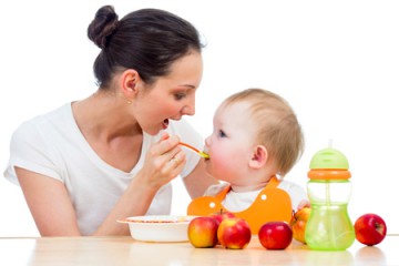 Cum să hrăniți în mod corespunzător un copil în 1 an