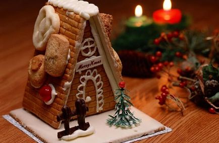 Як зробити різдвяний пряниковий будиночок