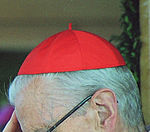 кардинальська шапка