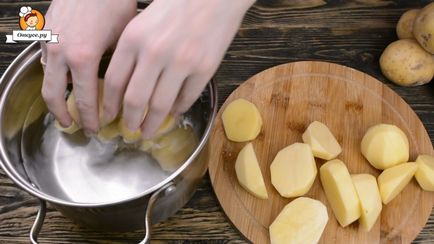 Картопляні «гнізда» з куркою - прості рецепти