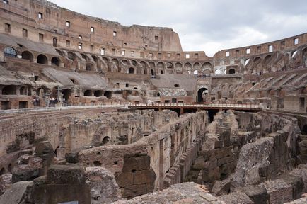 Colosseum - egy emlékmű építészeti ókori Róma