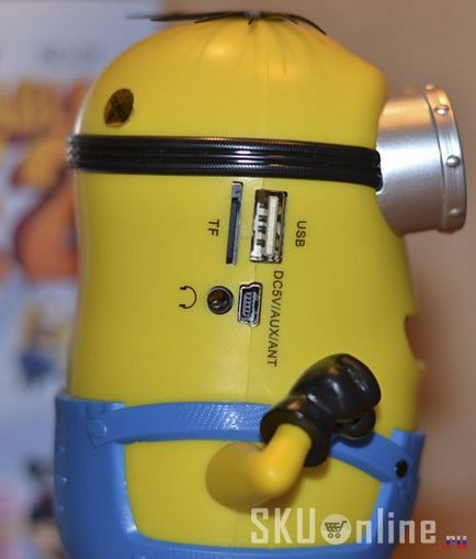 Kompakt játékos (aljas nekem 2 mini hangszóró (megvetendő) Kompakt játékos (aljas nekem 2 mini hangszóró