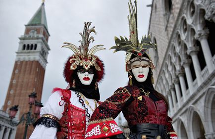 Culorile și măștile carnavalului venețian