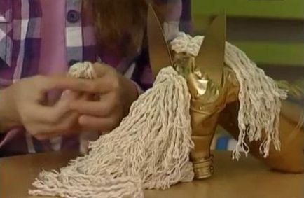 Ló egy műanyag palack (műanyag) Ló egy műanyag palack