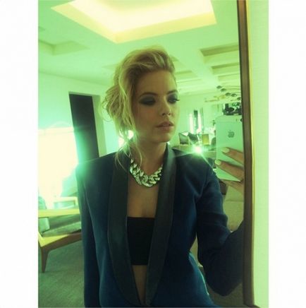 Top szépség-pont Ashley Benson Instagram, belorusz Női Portál (Benson) Top szépség-pont Ashley Benson Instagram, belorusz Női Portál