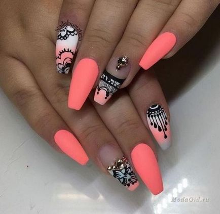 Manikűr Fashion Nails a nyári 2016 a jelenlegi tendenciák