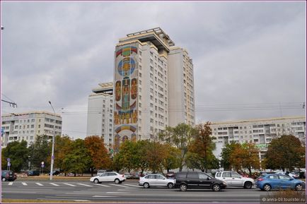 Minsk _ Independence Avenue, hogy vizsgálják felül a turista anna_08
