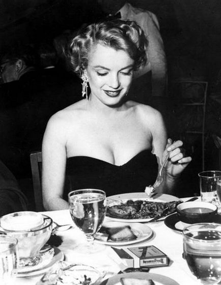 Adevărata dietă Marilyn Monroe este adevărul gol
