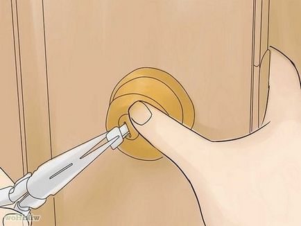 Deschideți ușa interioară fără o instrucțiune cheie - o sarcină ușoară