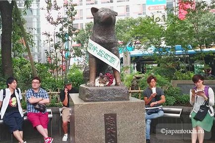 Hachiko emlékmű Japán