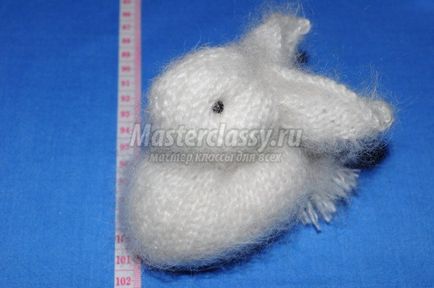 Iepure de iepure (amigurumi tricotat)