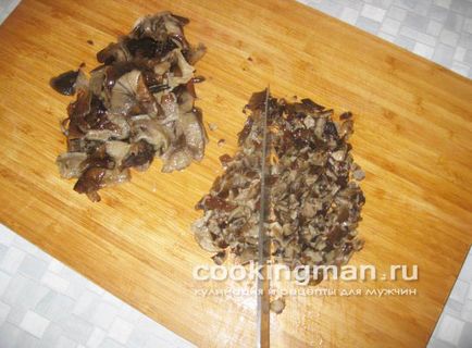 Пельмені з грибами - кулінарія для чоловіків
