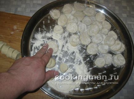 Gombóc gombával - főzés a férfiak