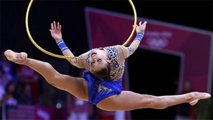 Tururi de rulare în gimnastică ritmică, articole sportive