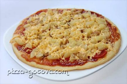 Pizza cu pui și ananas - rețetă cu fotografii