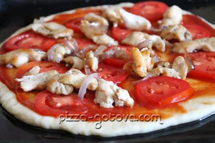 Пица с пиле и ананас - рецептата със снимка