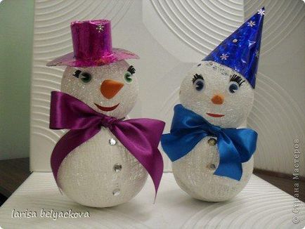 Виріб сніговики з ниток - вироби разом з дітьми і вироби для дітей