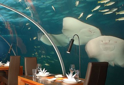 Víz alatti szálloda a Maldív-szigetek, a mese a víz alatt, a csoda a modern építészet