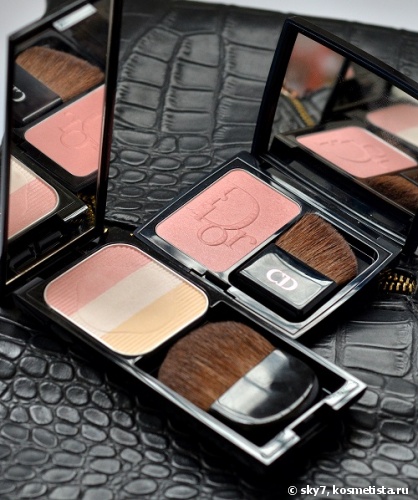 Shopping de toamna trecere - modelarea blush shiseido se confruntă cu intensificarea culorii trio # pk1 lychee roz și