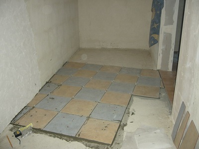 Проблеми та їх рішення при укладанні плитки для підлоги