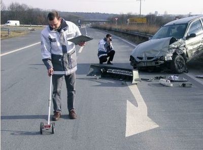 Procedura de evaluare a daunelor vehiculului după un accident