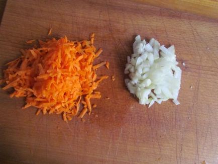 Путасу з луком і морквою рецепт з фото