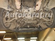 Repararea șasiului Mercedesului, repararea suspensiei față și spate a lui Mercedes