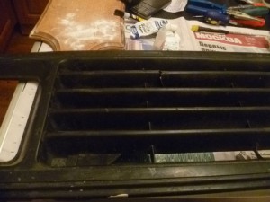 Restaurarea grila radiatorului