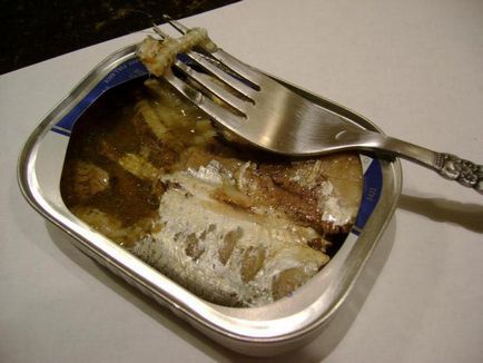 Conserve de salata de retete de sardine