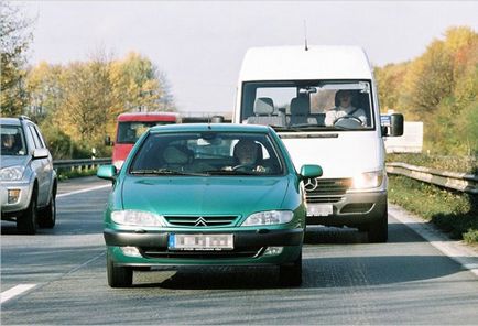 Cele mai frecvente încălcări ale regulilor de trafic care ne enervează