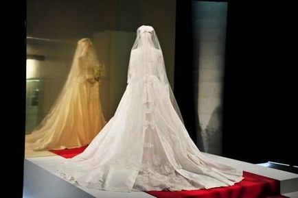 Найзнаменитіші весільні сукні в світі