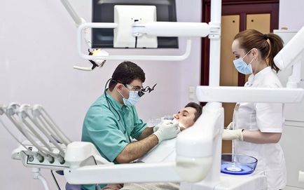 Dental műanyag