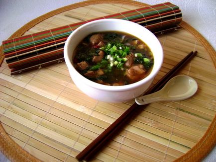 Суп по-китайськи з куркою і тофу