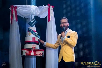Esküvő Kiállítás „Academy menyasszony” kerül sor Nyizsnyij Novgorod (a menyasszony) Esküvő Kiállítás „Academy menyasszony” kerül sor Nyizsnyij Novgorodban