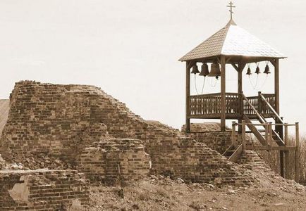 Sven Manastirea (Bryansk) istorie și fotografii