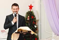 Ceremóniamester, ami az esküvő, a színész, író - George Medvegyev