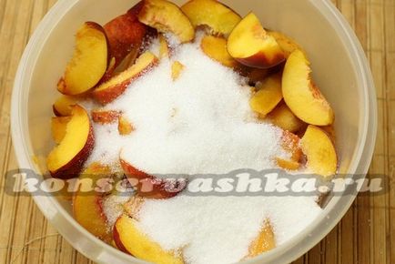 Jam származó őszibarack és sárgabarack télen recept fényképpel (téli) Jam származó őszibarack és sárgabarack télen recept egy fotó