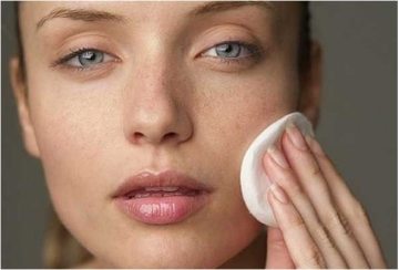 Cauze probabile ale pielii grase de ce apare o luciu neplăcut pe față