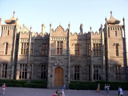 Vorontsov Palace túra, kiállítás, pontos cím, telefonszám