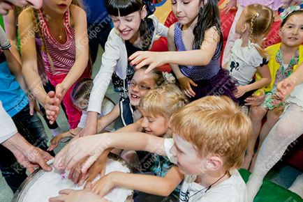 Show chimice în Moscova și regiunea Moscova pe o vacanță pentru copii, ziua de naștere la Moscova și