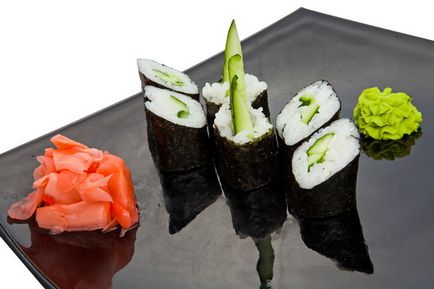 Bucătăria japoneză de tipuri de sushi și rulouri - produse alimentare