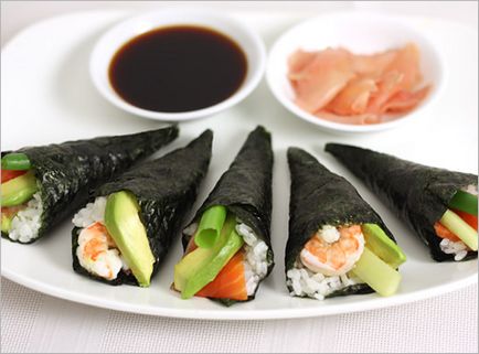 Bucătăria japoneză de tipuri de sushi și rulouri - produse alimentare